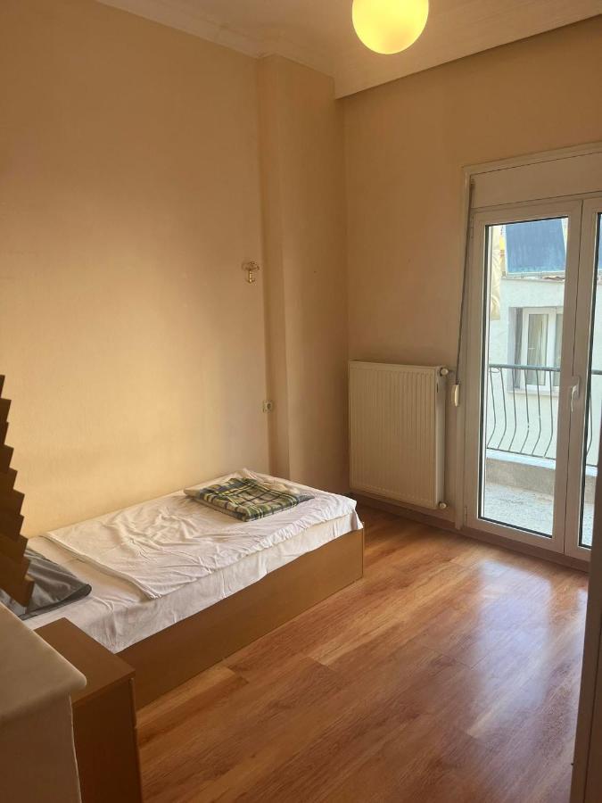 Two Bedroom Apartment In Historical Area Солун Екстериор снимка